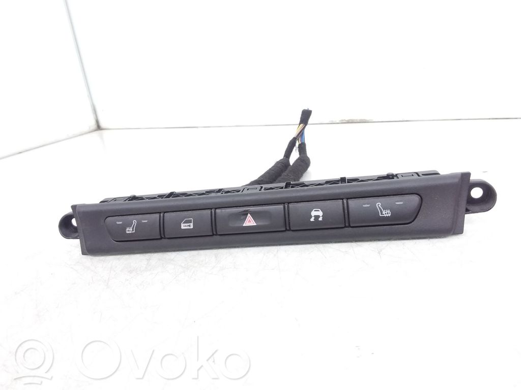 Jaguar S-Type Hazard light switch 