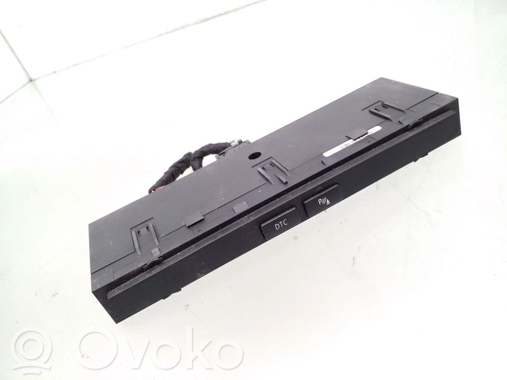 BMW 5 E60 E61 Parking (PDC) sensor switch 