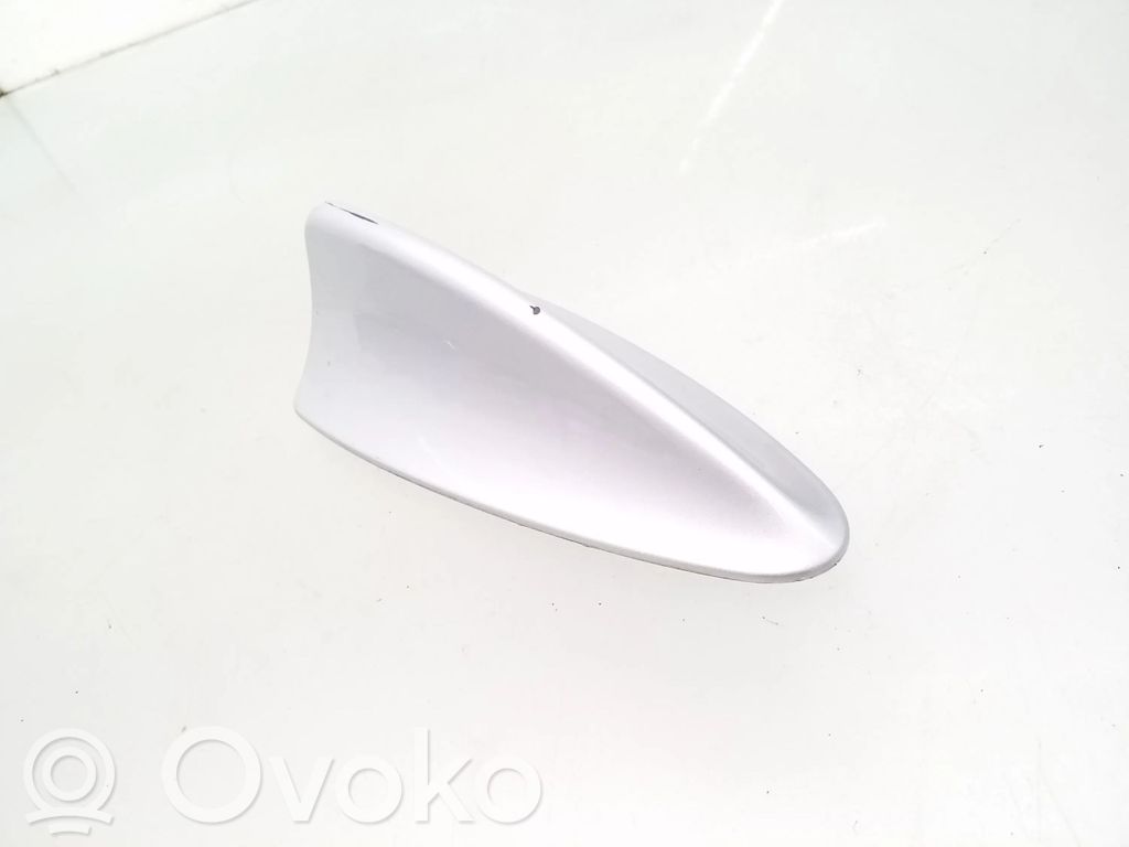 BMW 5 E60 E61 Stogo (GPS) antenos dangtelis 