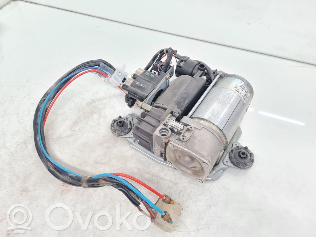BMW 5 E39 Pneumatinės (oro) pakabos kompresorius 