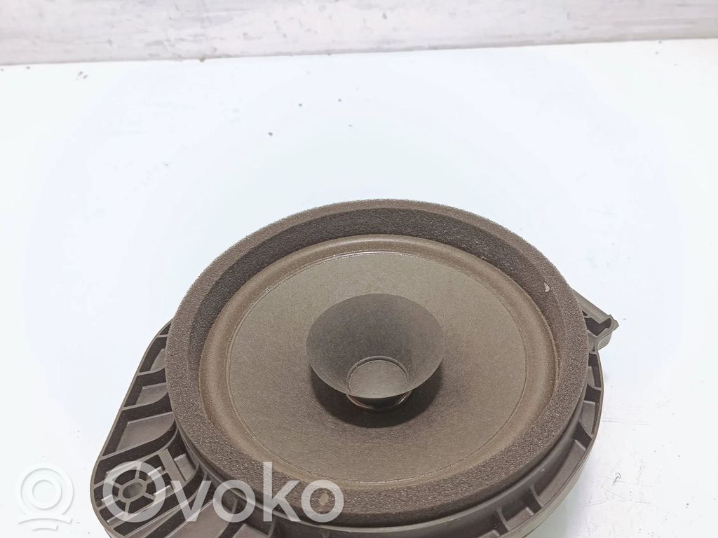 Opel Insignia A Altavoz de la puerta trasera 