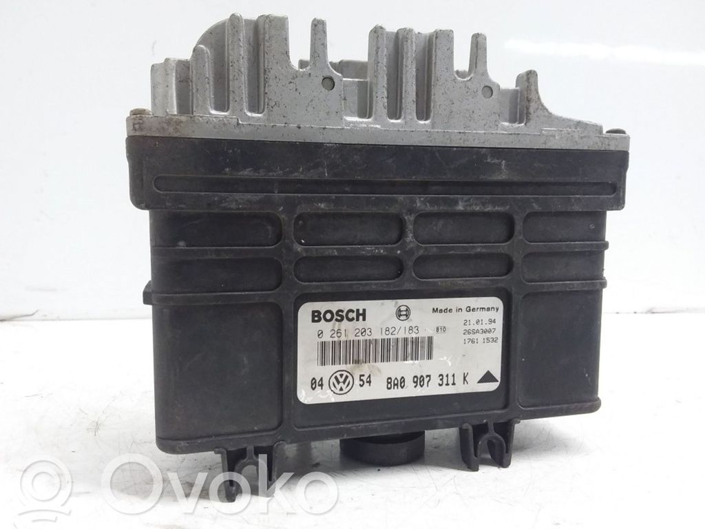 Volkswagen Golf III Engine control unit/module 