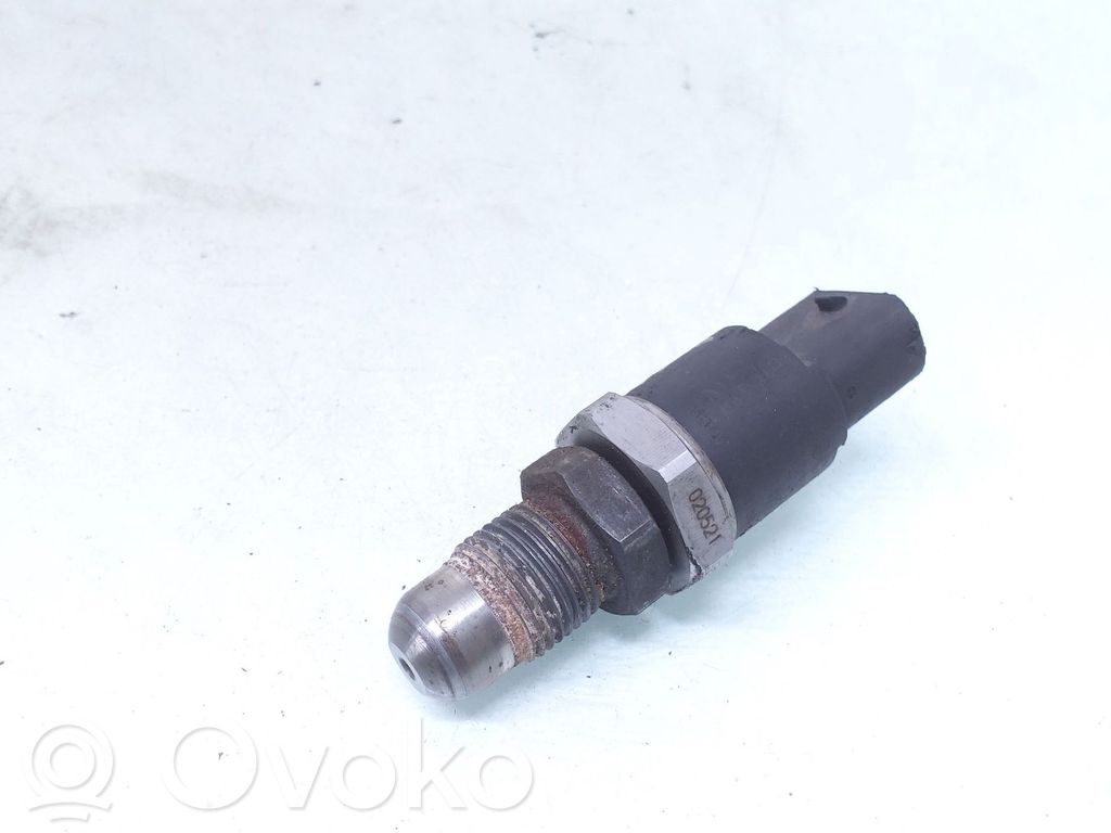 Volvo V70 Sensor de presión de combustible 