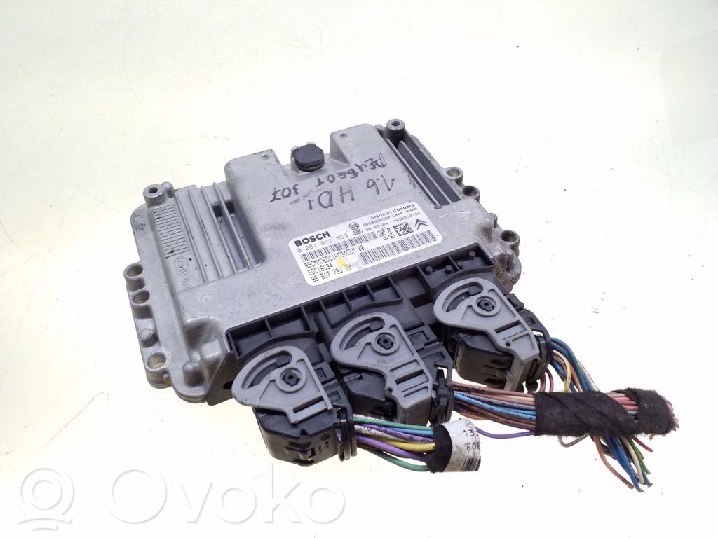 Engine control unit/module   0281011863,9661773380