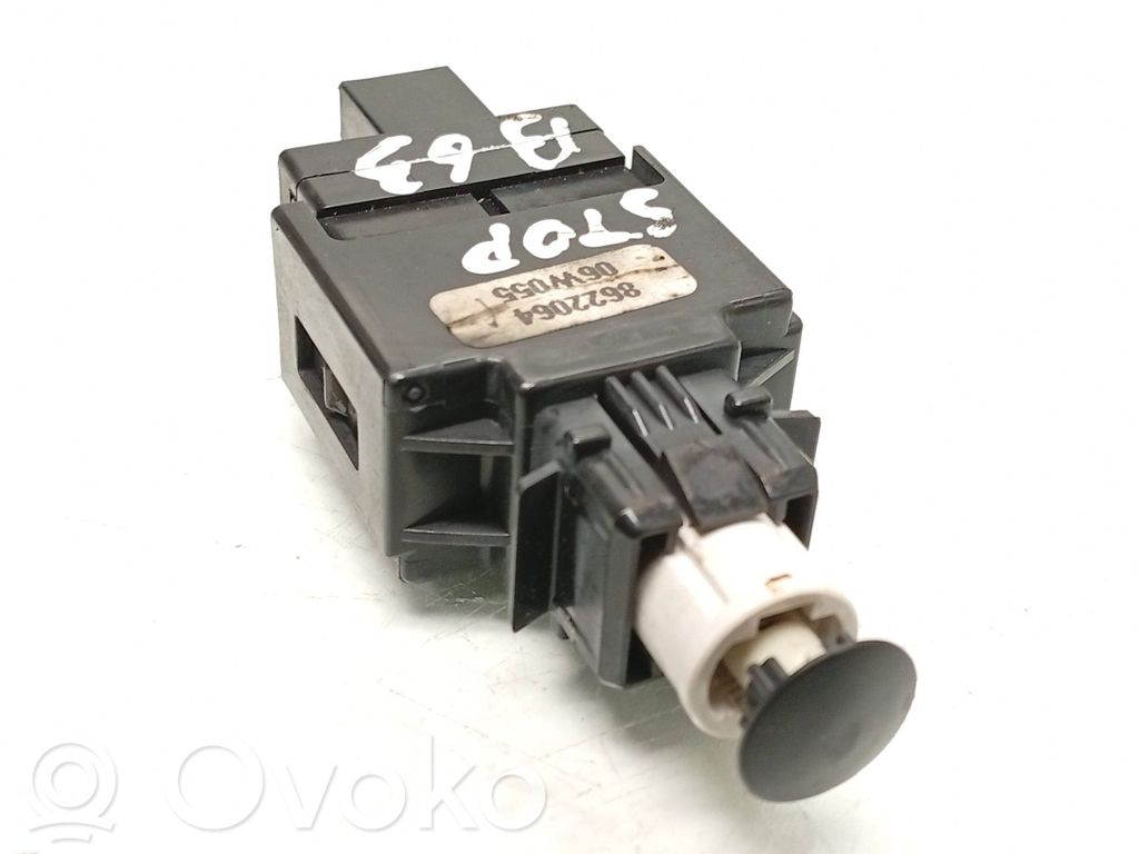 Volvo XC70 Brake pedal sensor switch 