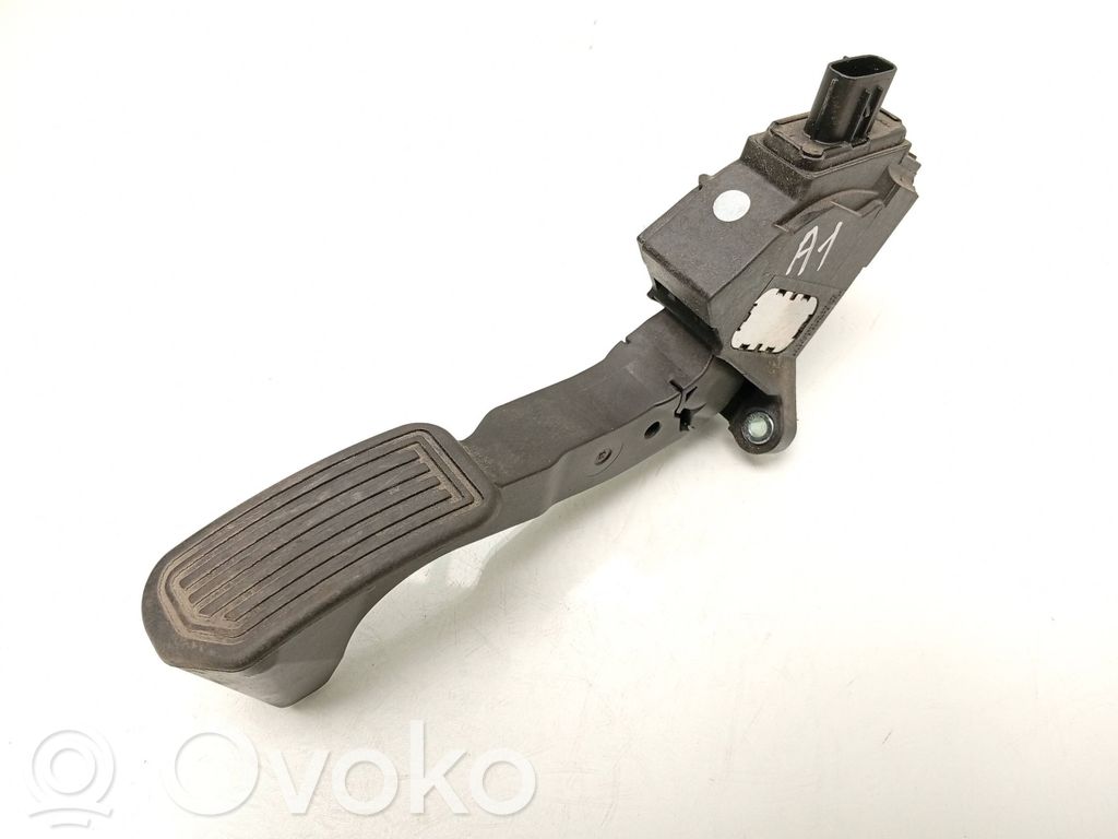 Toyota Auris E180 Accelerator throttle pedal 