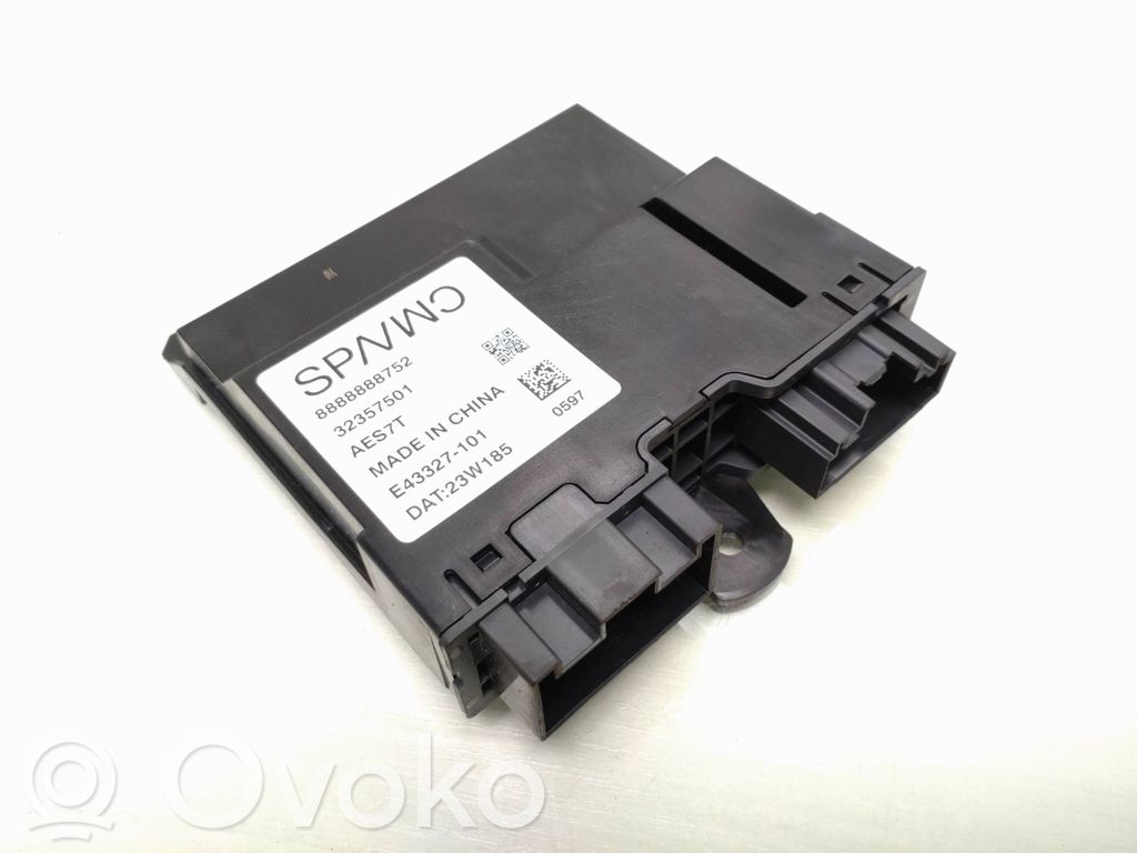 Polestar 2 Tailgate/trunk control unit/module 