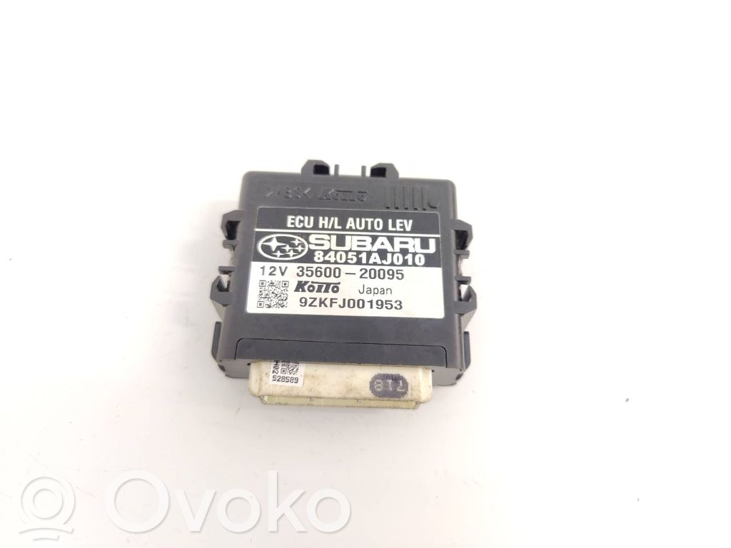 Subaru Outback Light module LCM 