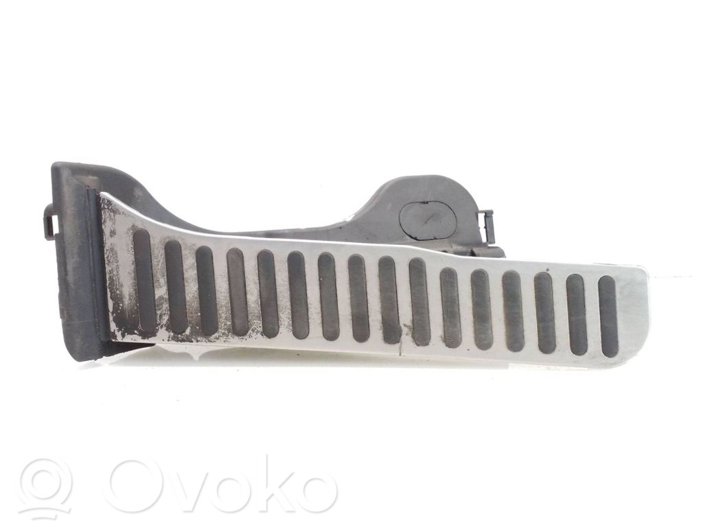 Skoda Octavia Mk2 (1Z) Accelerator throttle pedal 