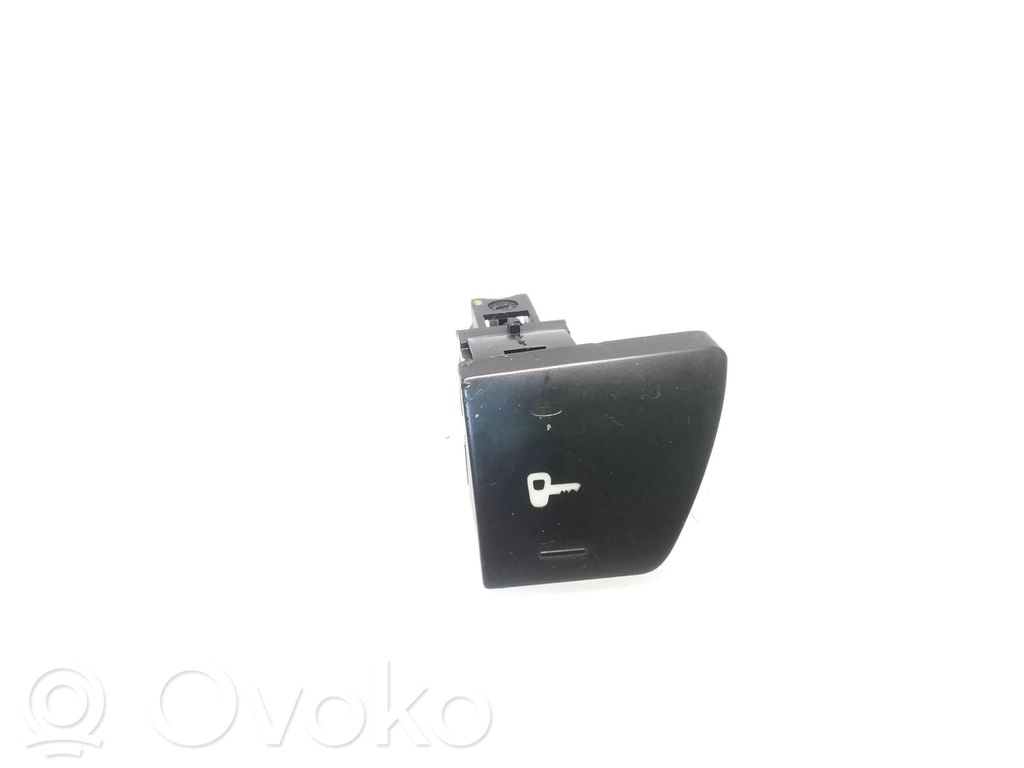 Peugeot 307 Central locking switch button 