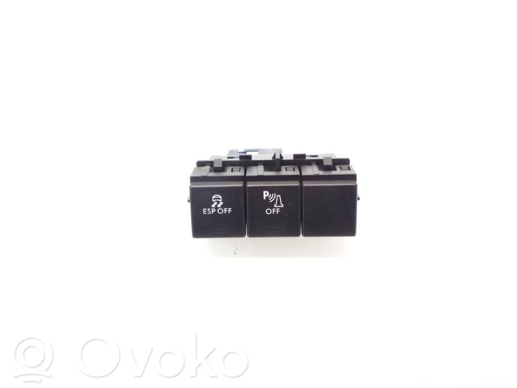 Peugeot 508 Parking (PDC) sensor switch 