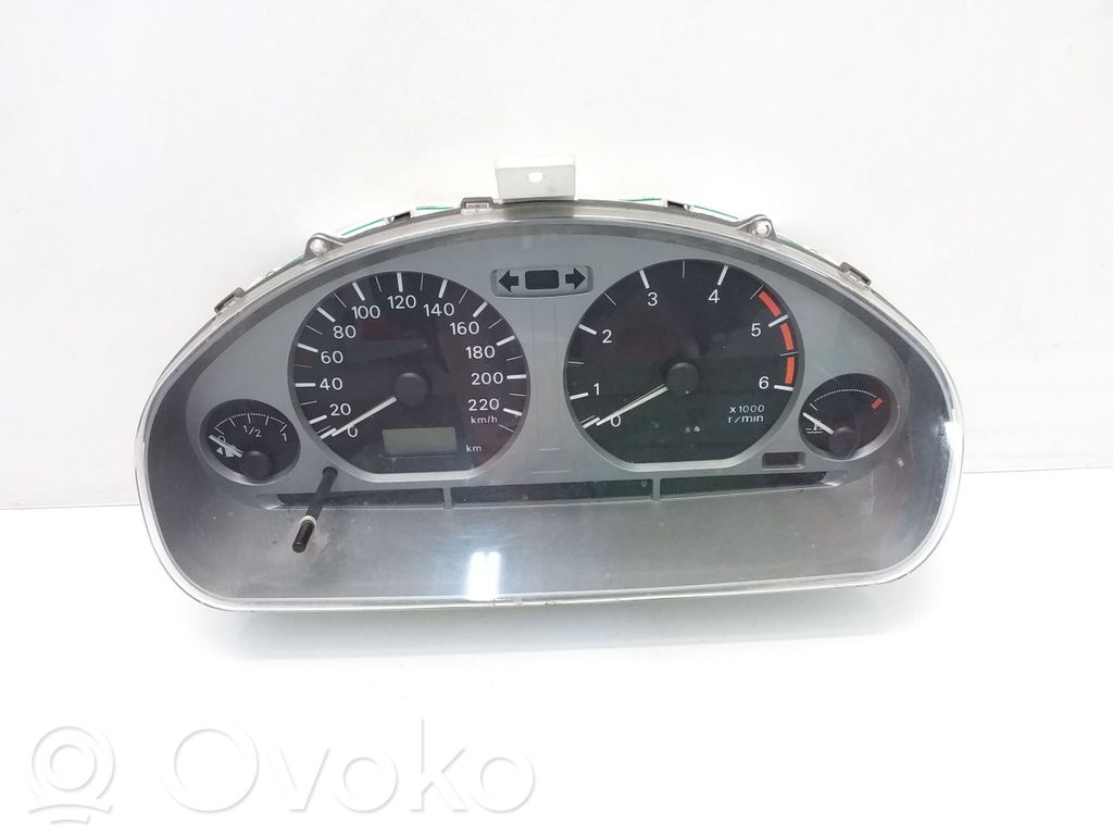 Mitsubishi Space Star Speedometer (instrument cluster) 