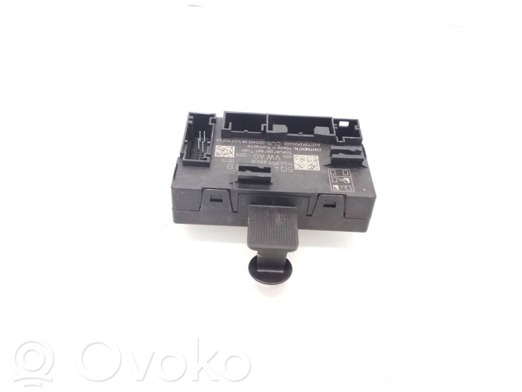 Skoda Octavia Mk3 (5E) Door control unit/module 