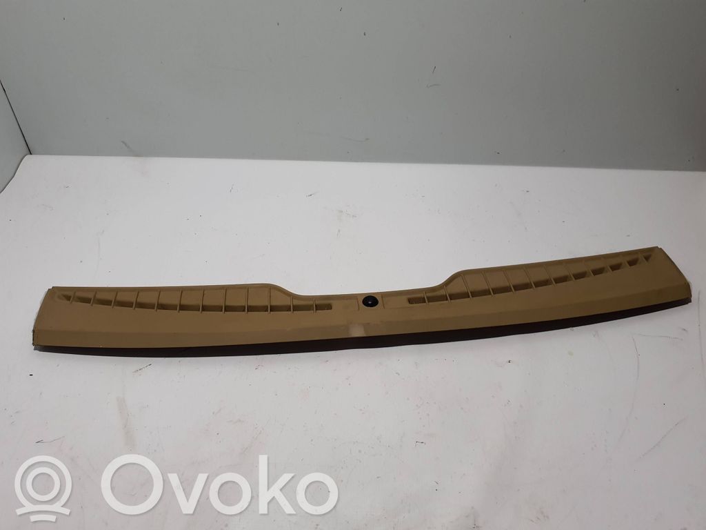 Ramka deski rozdzielczej   7P5858365,09503BE