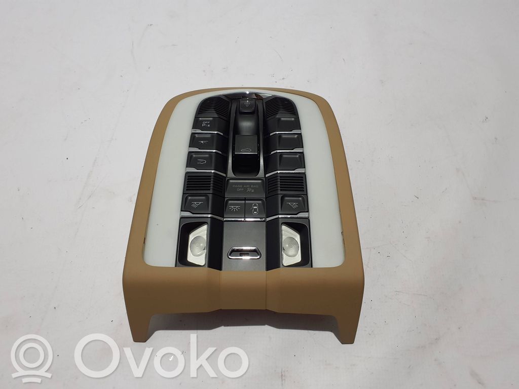 Światło fotela przedniego   7PP919317,100335610