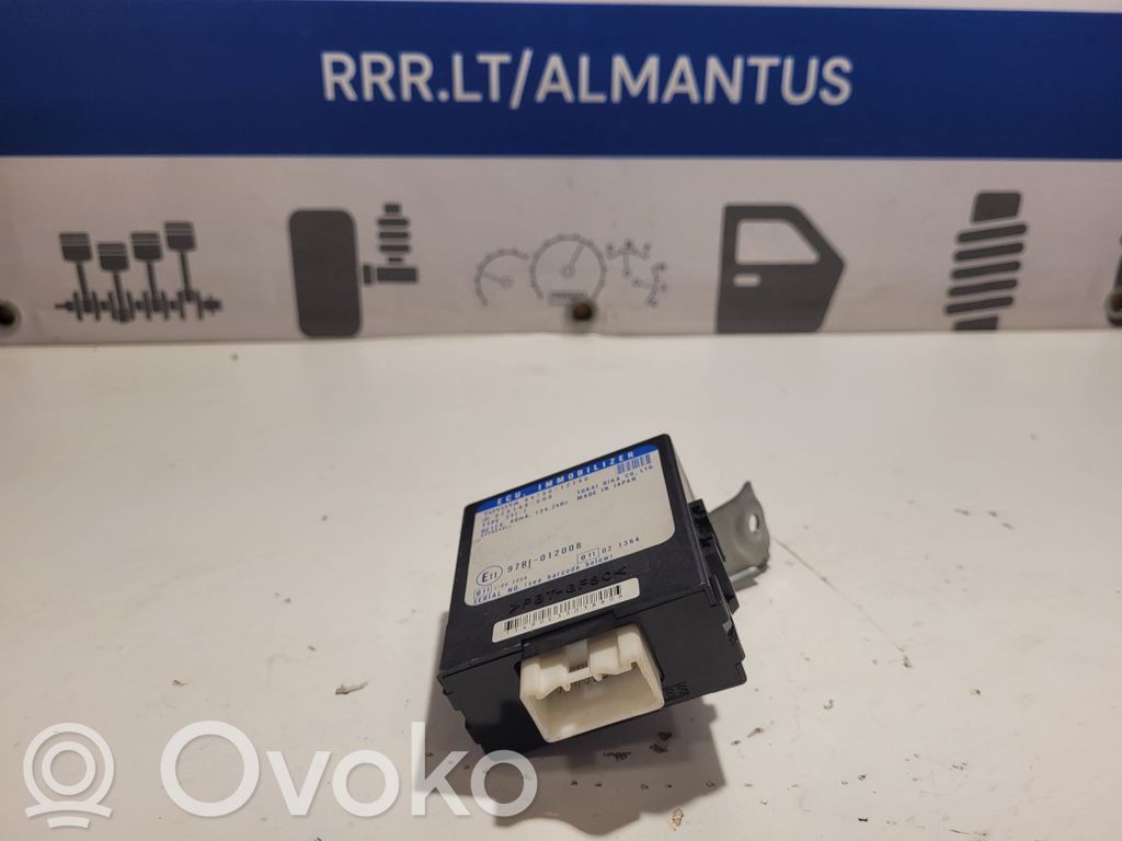 Toyota Corolla E120 E130 Immobilizer control unit/module 