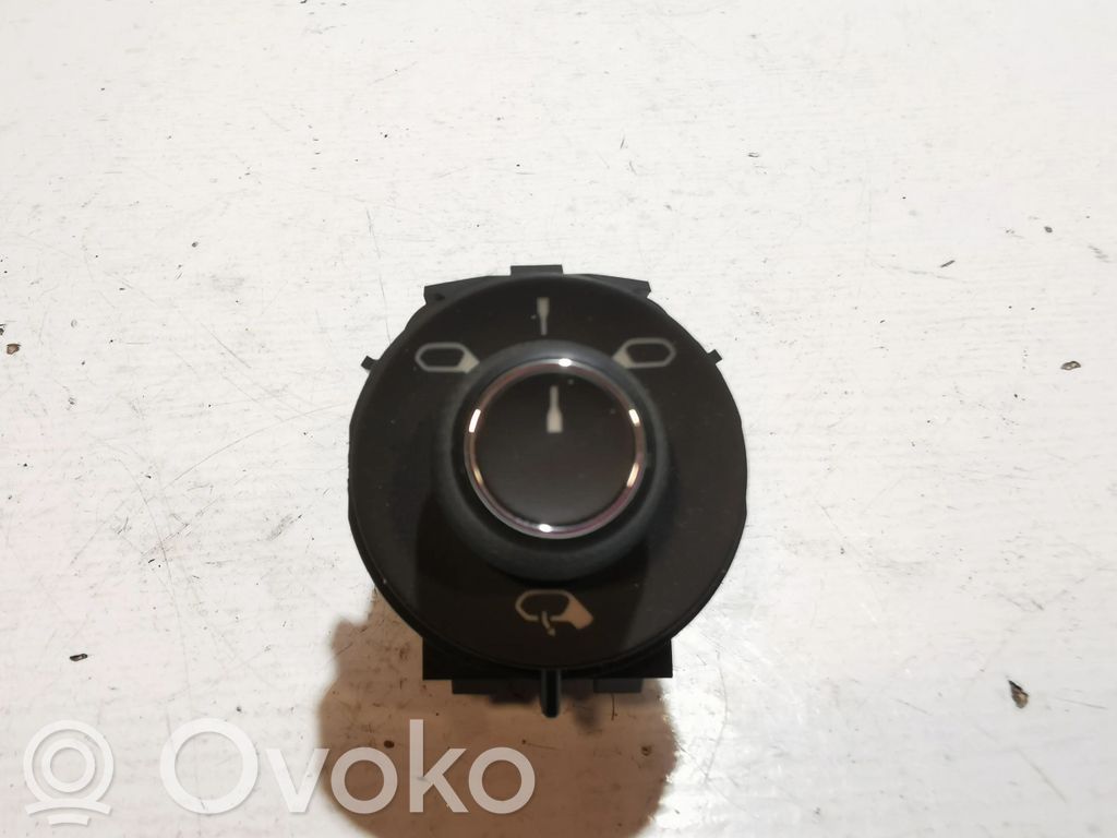 Citroen DS5 Wing mirror switch 