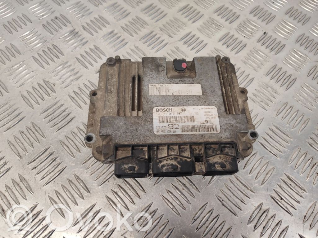Peugeot 206 CC Engine control unit/module 