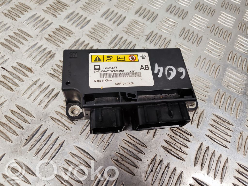 Chevrolet Orlando Airbag control unit/module 