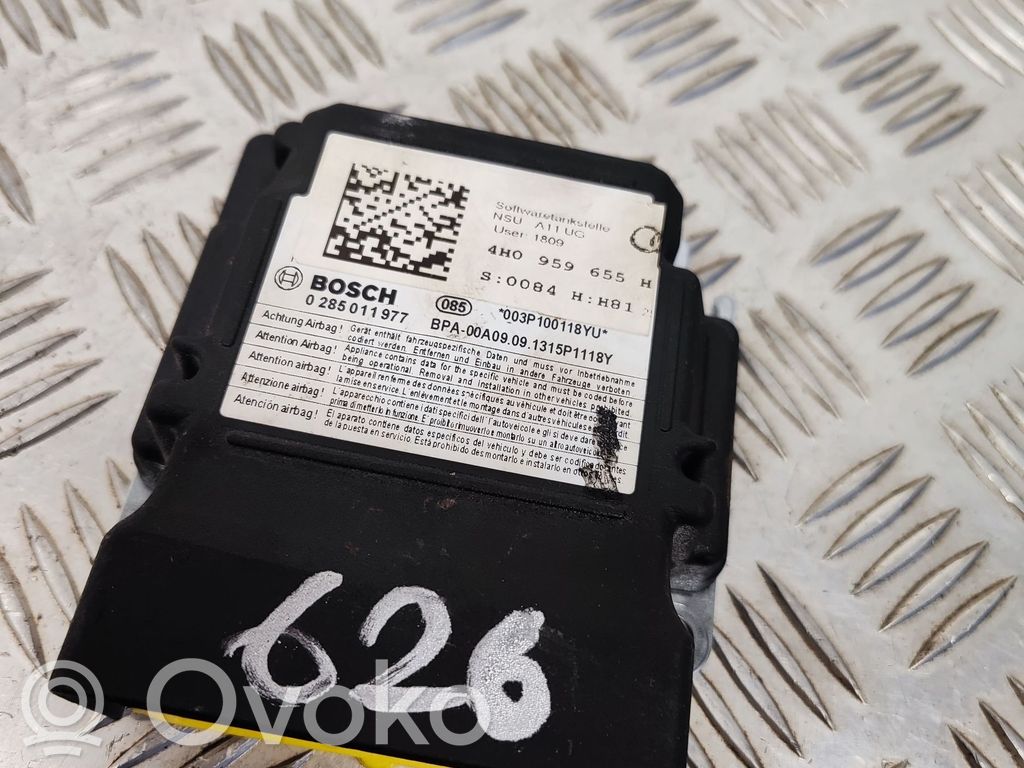 Audi A8 S8 D4 4H Airbag control unit/module 