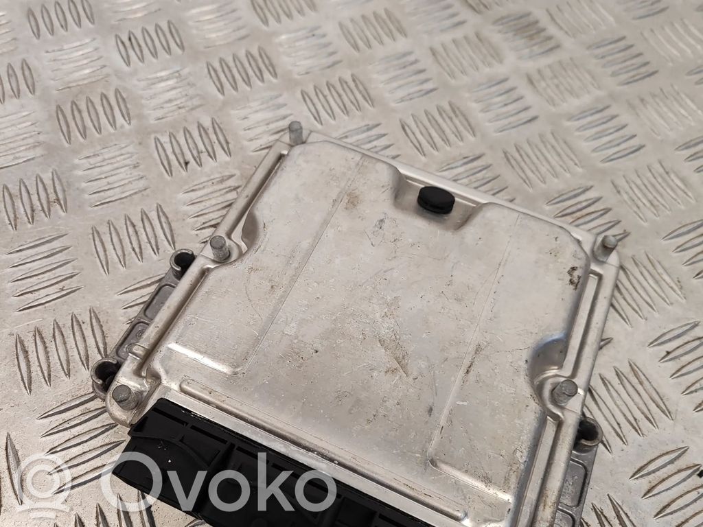 Citroen C5 Engine control unit/module 