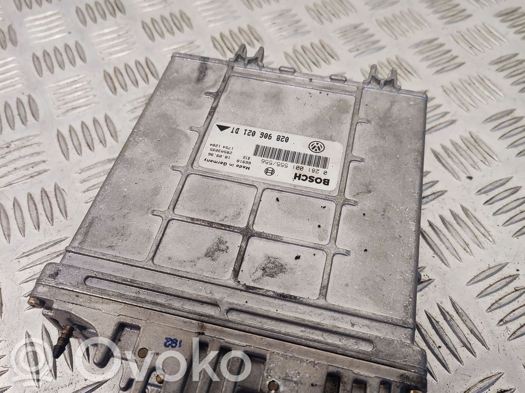 Volkswagen PASSAT B5 Engine control unit/module 
