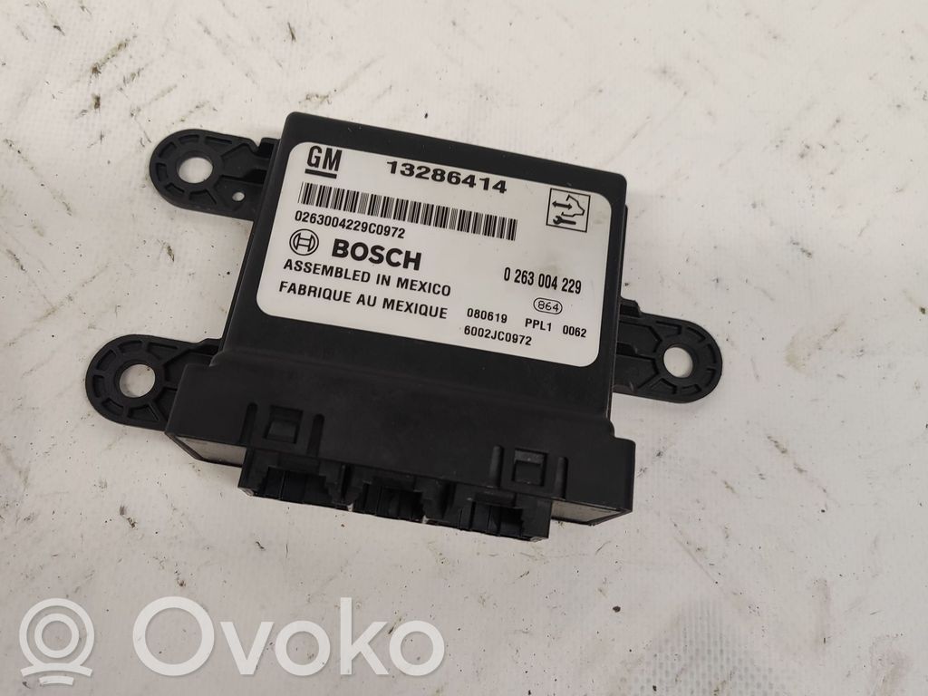 Opel Zafira B Parking PDC control unit/module 