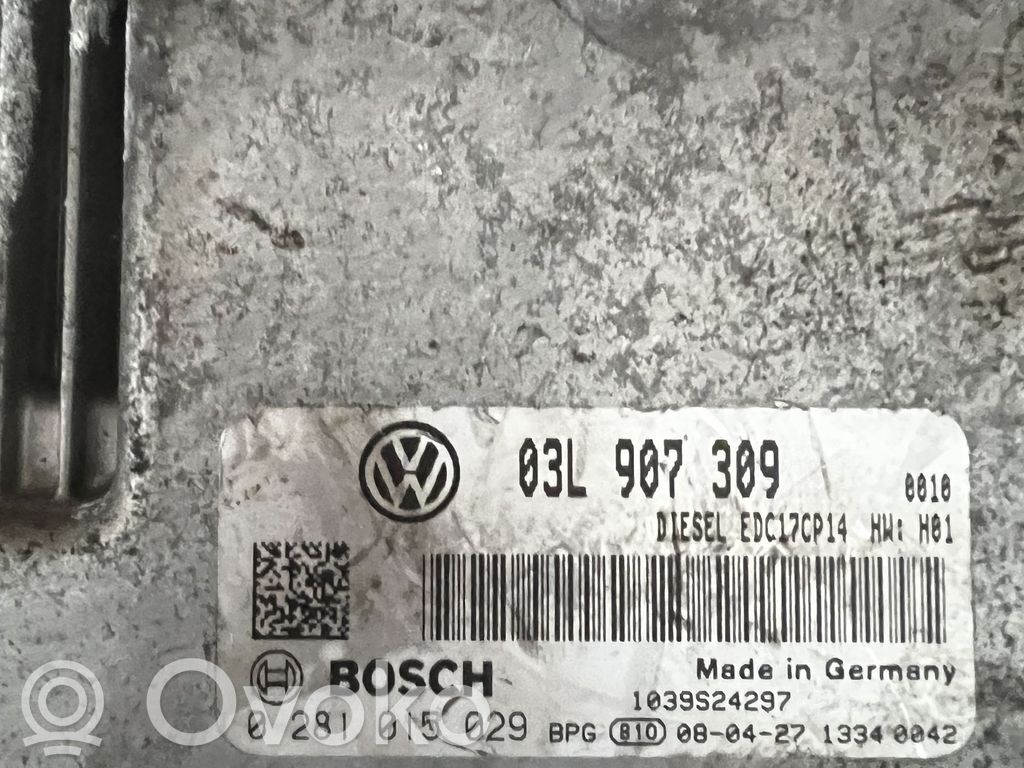 Volkswagen PASSAT B6 Engine control unit/module 
