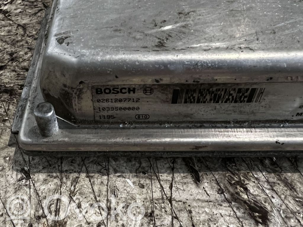 Volvo XC70 Engine control unit/module 