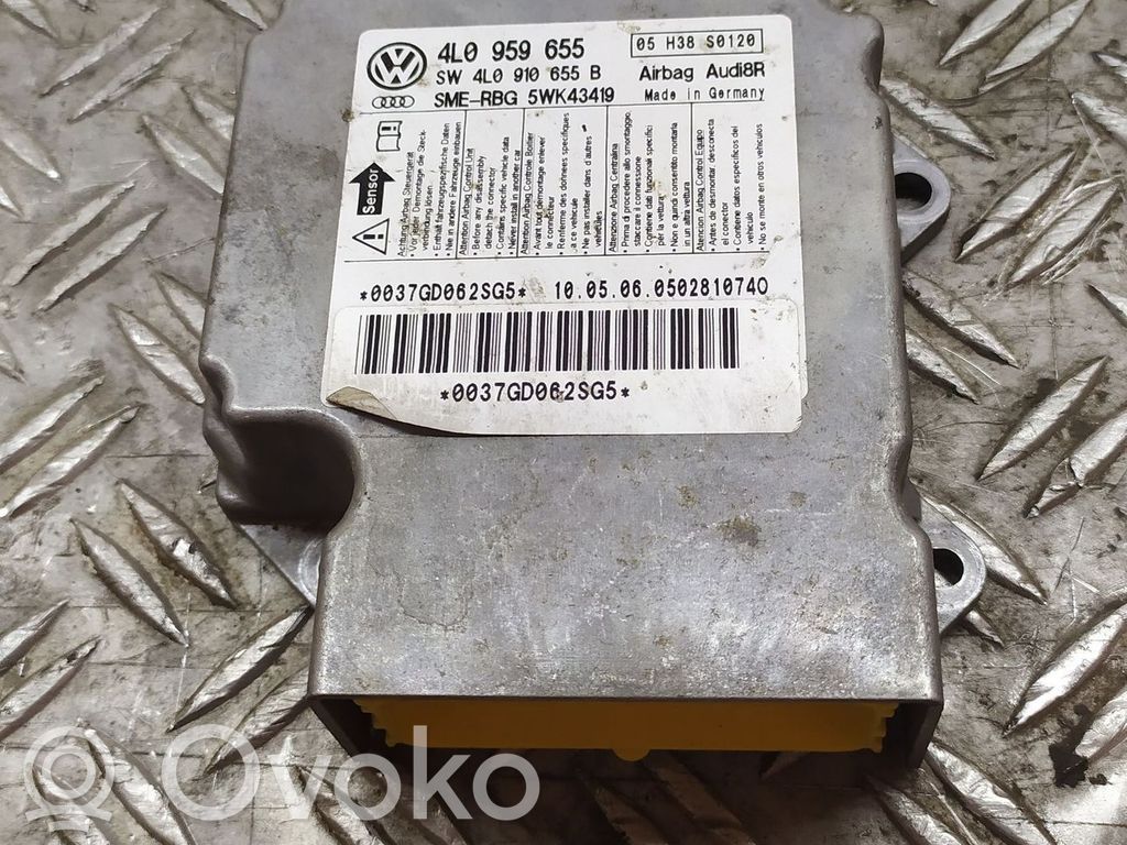 Audi Q7 4L Airbag control unit/module 