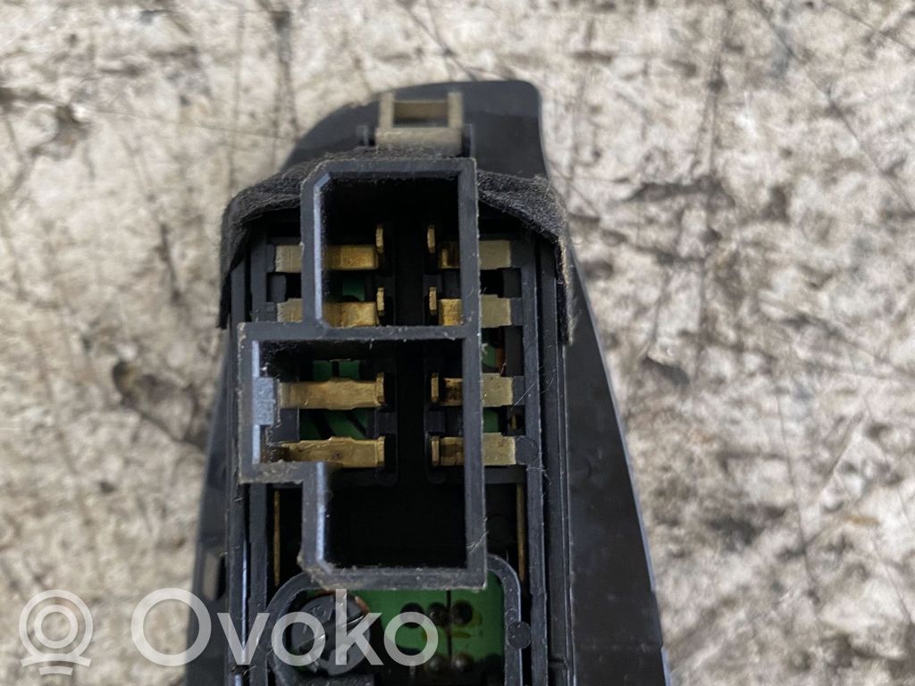 Electric window control switch