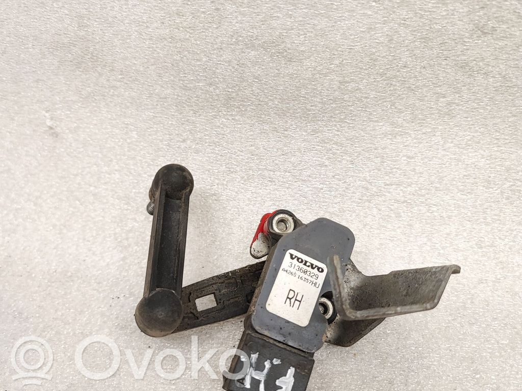 Volvo S90, V90 Headlight/headlamp level sensor 