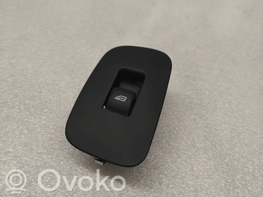 Volvo V60 Electric window control switch 