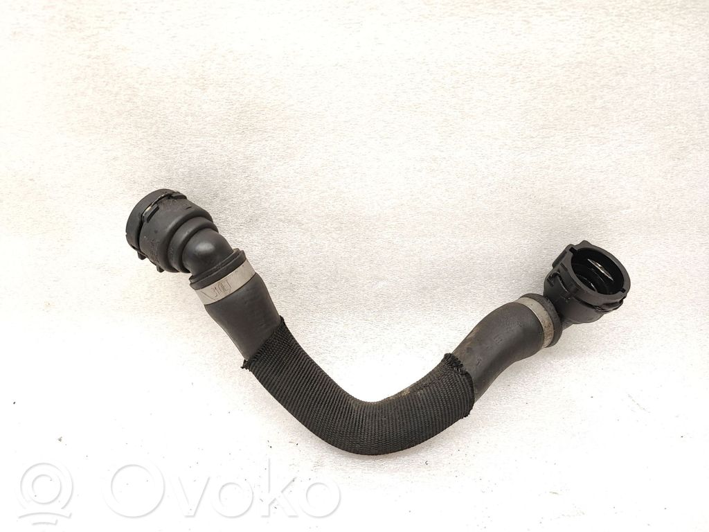 Engine coolant pipe/hose