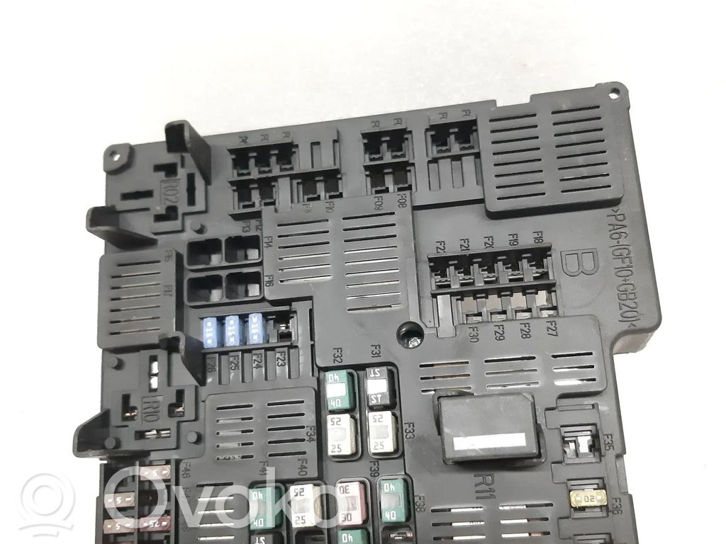 Volvo XC90 Fuse module 