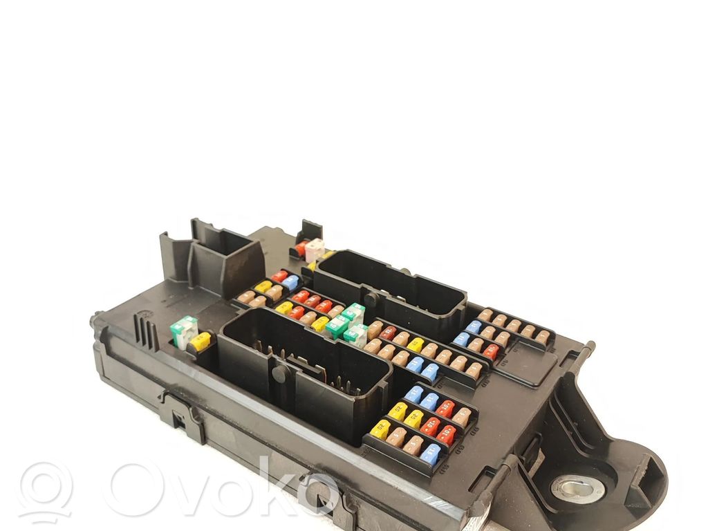 Volvo XC90 Juego de caja de fusibles 