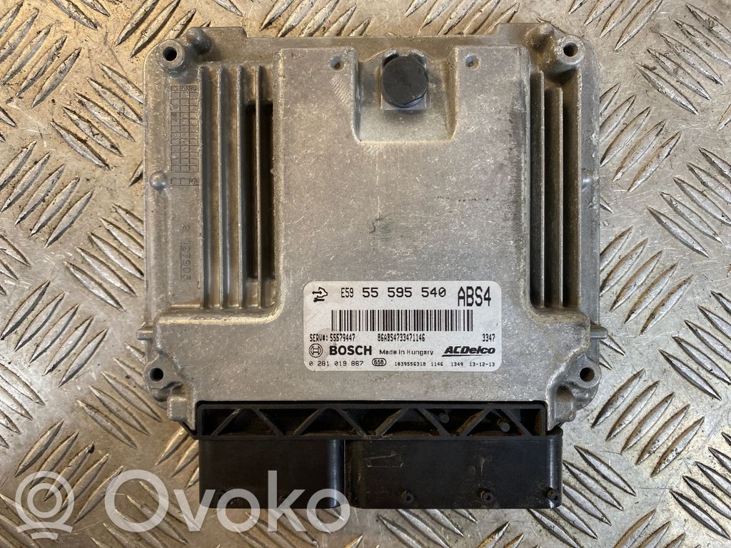 Opel Insignia A Engine control unit/module 