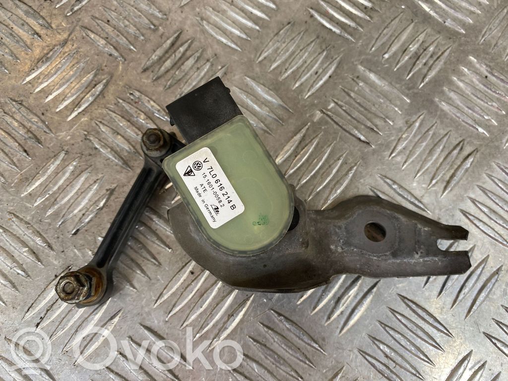 Porsche Cayenne (9PA) Air suspension front height level sensor 