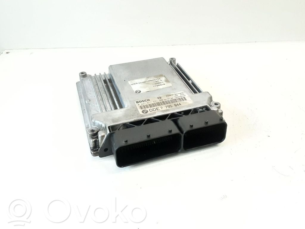 BMW 3 E90 E91 Engine control unit/module 