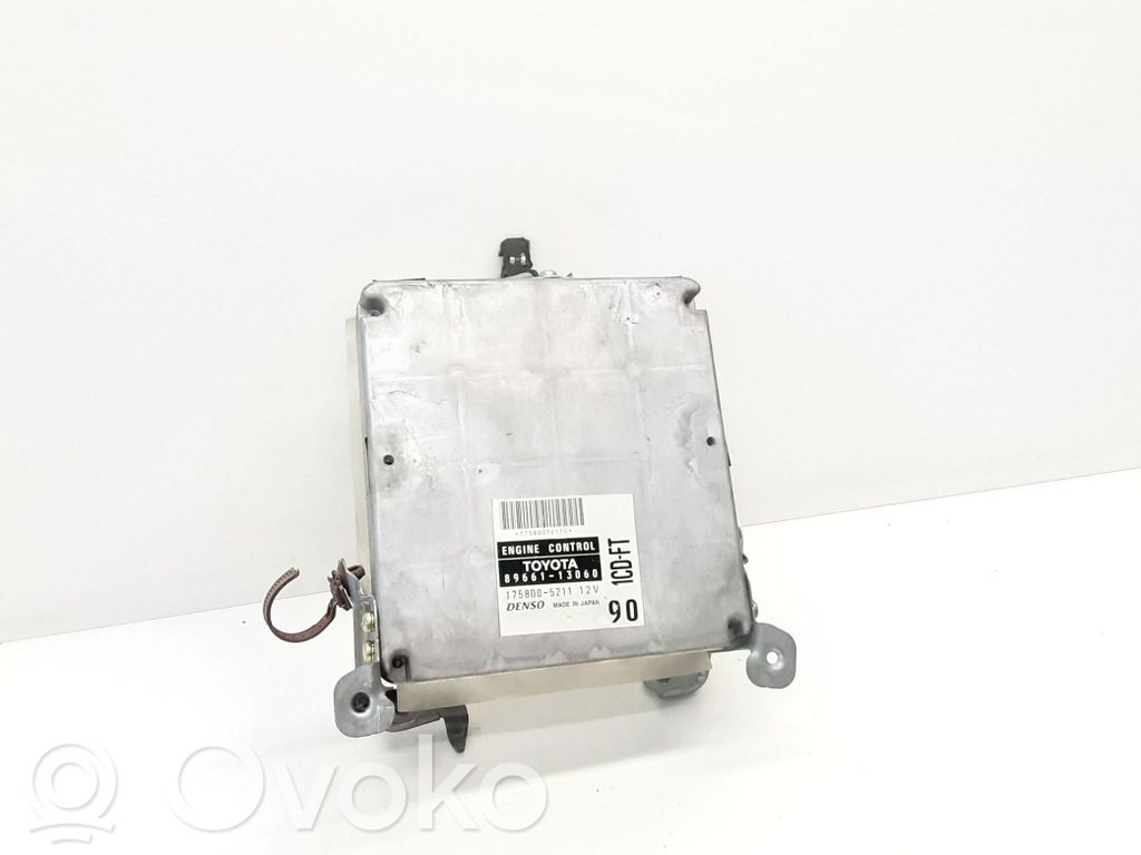 Toyota Corolla Verso E121 Engine control unit/module 
