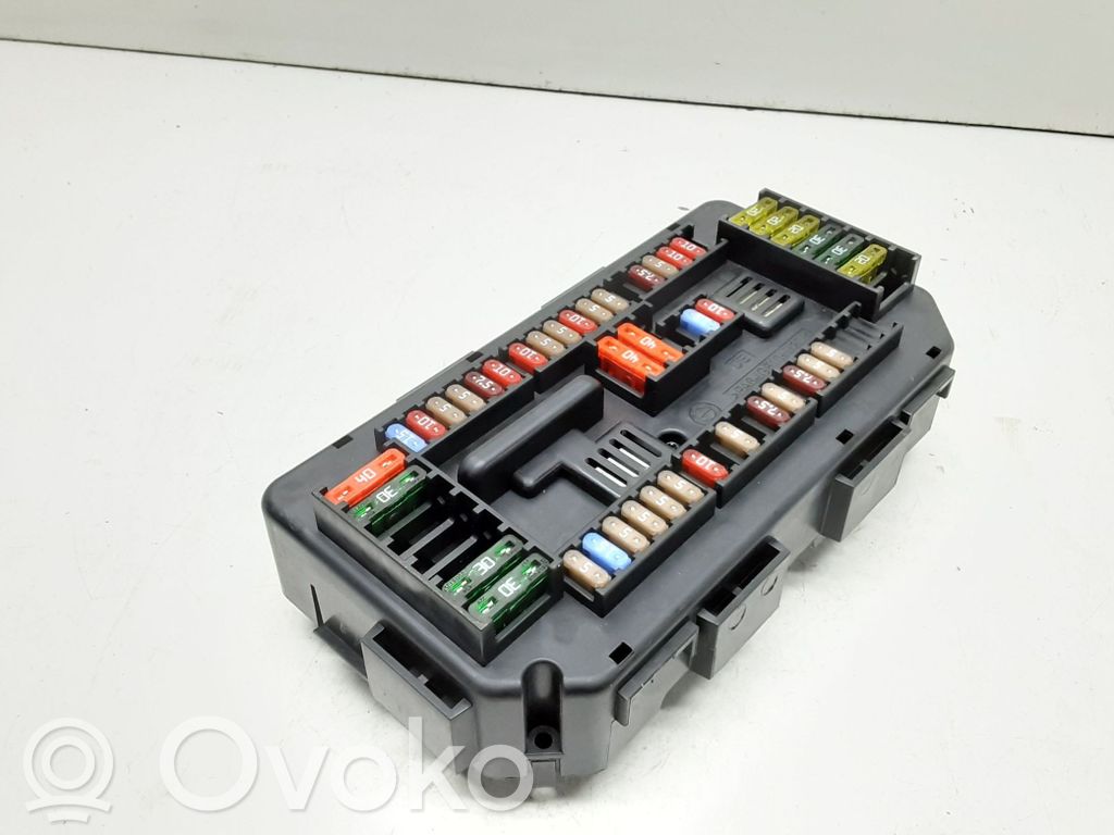 BMW 1 F20 F21 Fuse module 