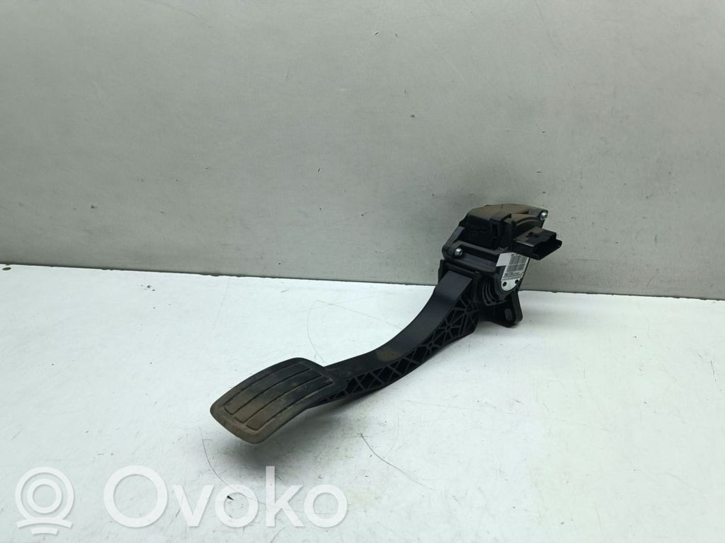 Peugeot 308 Accelerator throttle pedal 