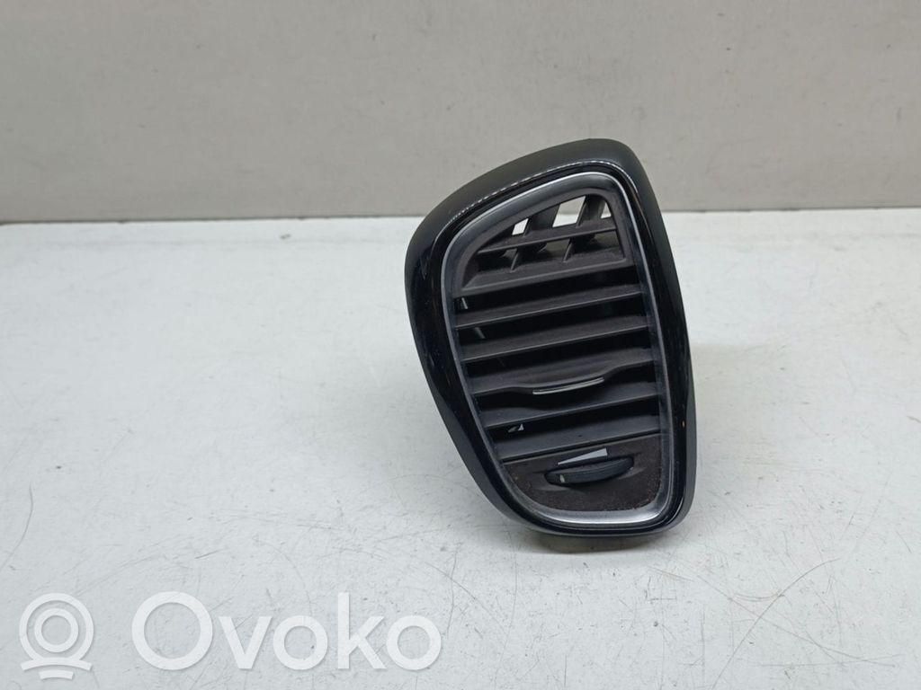 Renault Espace V (RFC) Moldura protectora de la rejilla de ventilación lateral del panel 