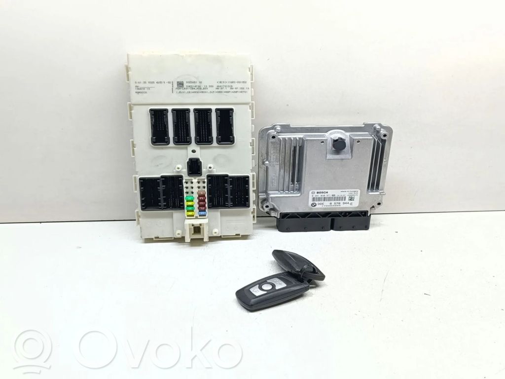 BMW 3 F30 F35 F31 Engine ECU kit and lock set 