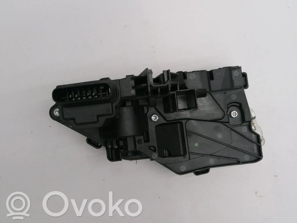 Volvo XC90 Front door lock 
