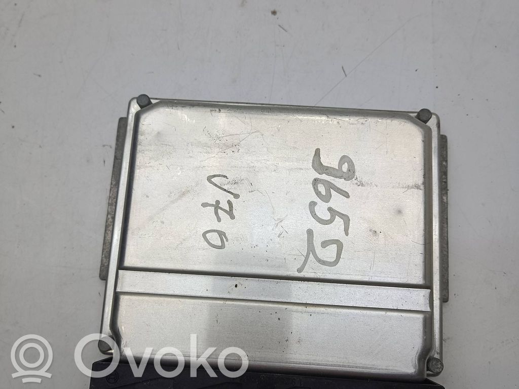Volvo V70 Engine control unit/module 