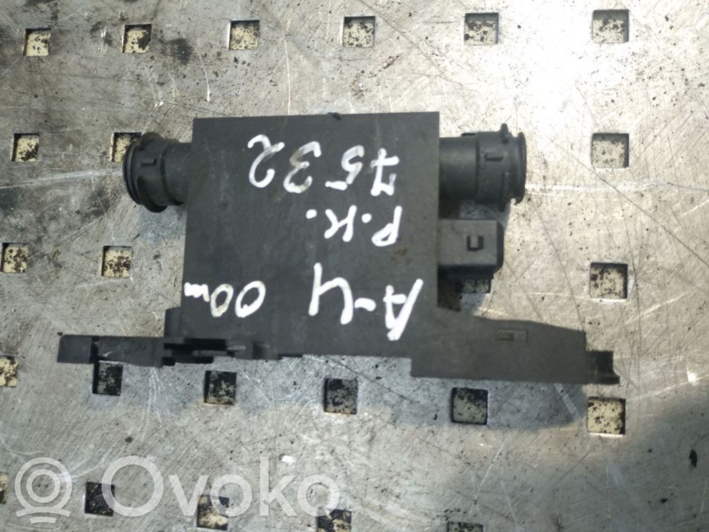 Audi A4 S4 B5 8D Door central lock control unit/module 