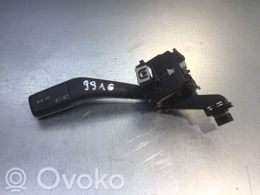 Volkswagen Golf Plus Palanca de intermitentes 