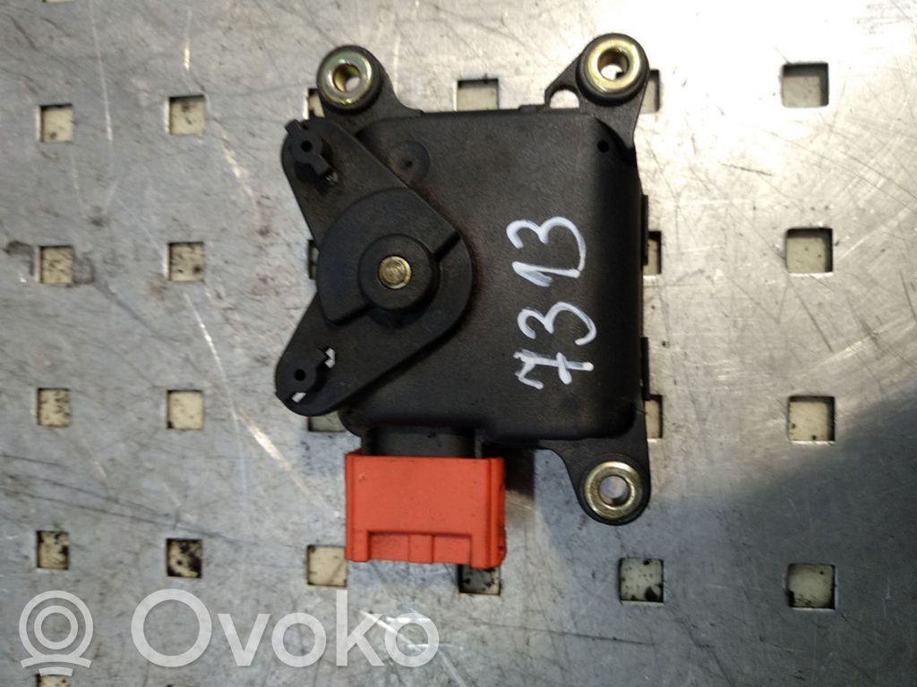 Audi A4 S4 B5 8D Motorino attuatore aria 