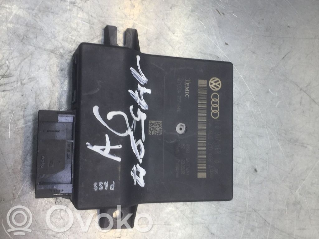 Audi A6 S6 C6 4F Gateway control module 